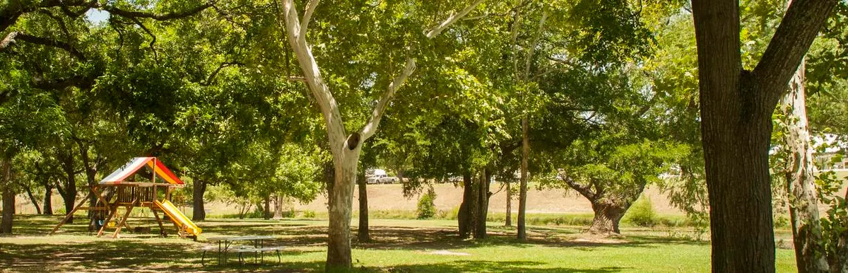 Buckhorn Lake RV Resort property